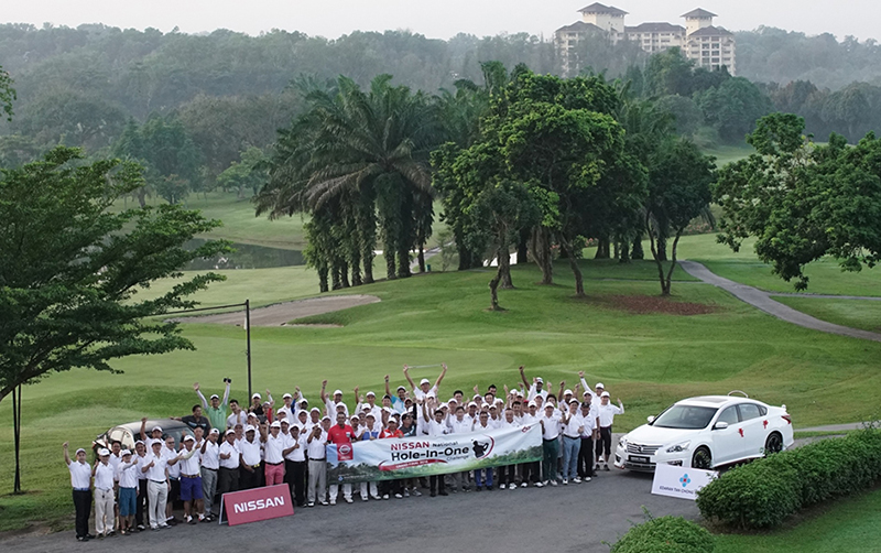 Photo 1_Group Photo_Nissan National Hole-In-One 2016