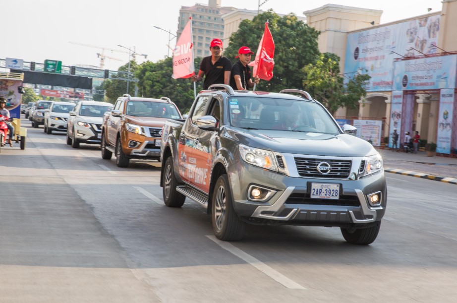 Nissan Convoy prior to event to create awareness